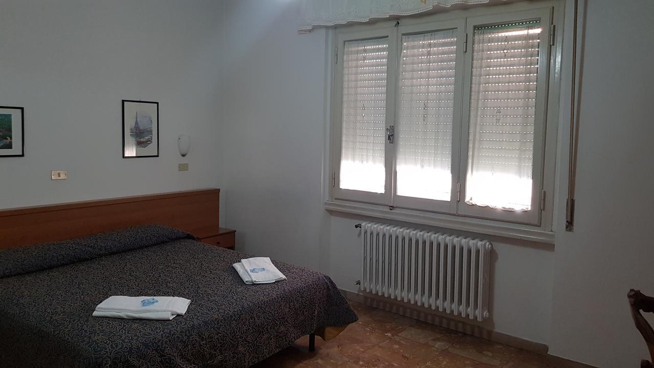 Albergo Sonia Florenţa Exterior foto