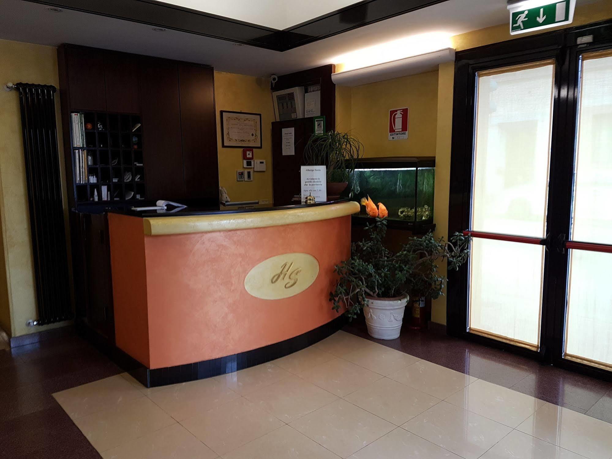 Albergo Sonia Florenţa Exterior foto
